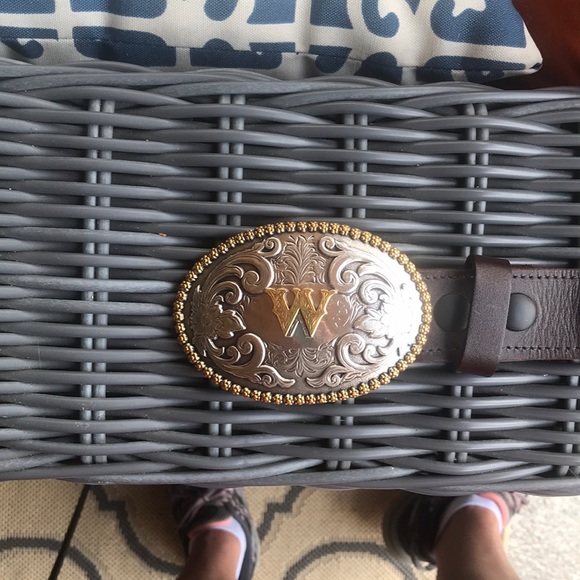 Silver with Gold accent belt buckle - Picture 2 of 3